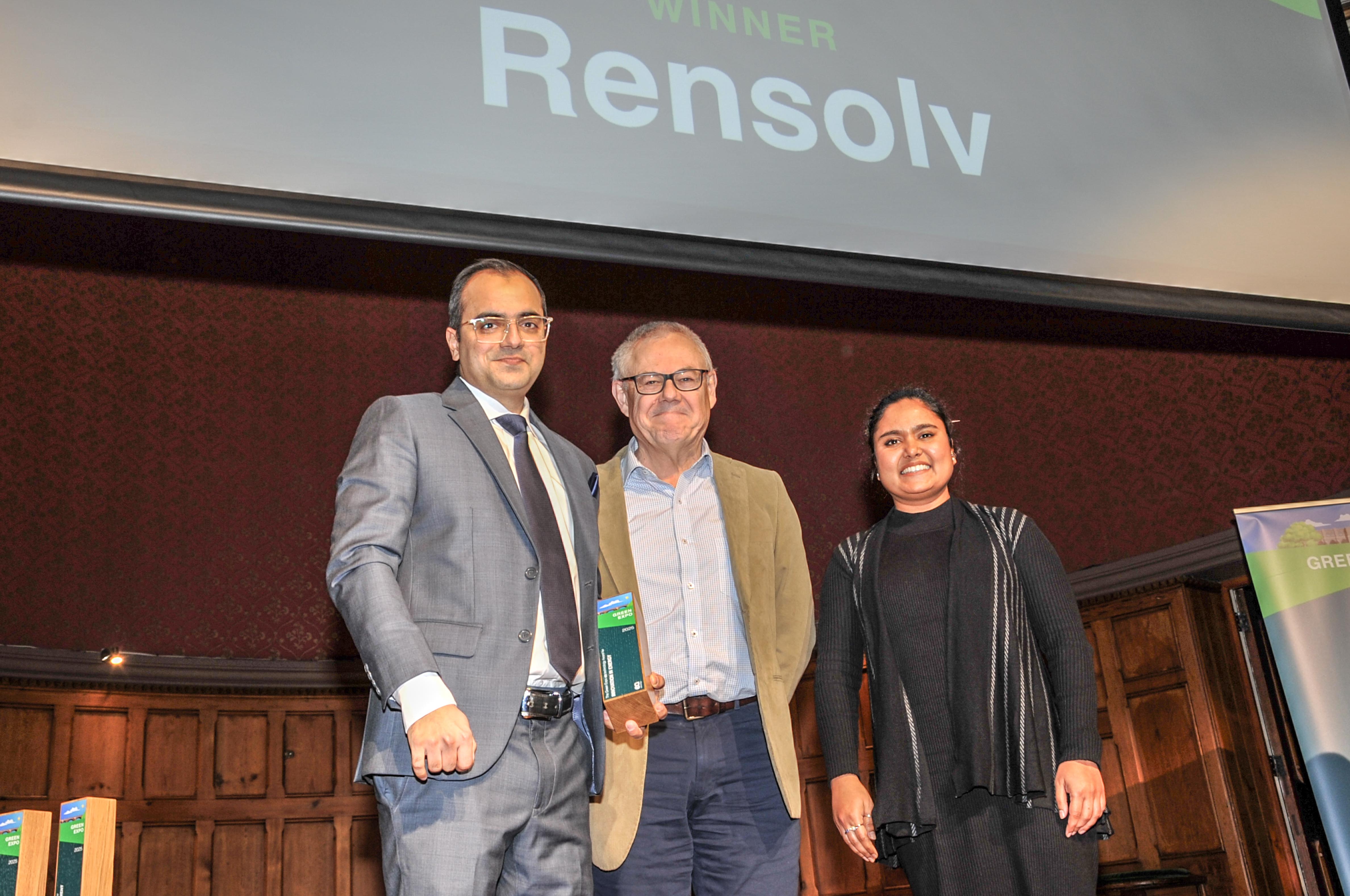RenSolv on stage receiving the Innovation in Energy trophy